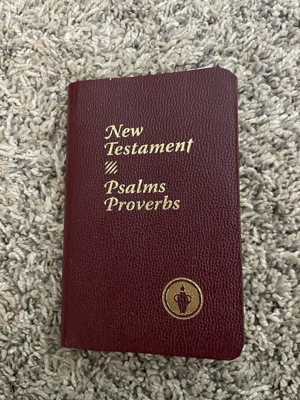 Gideons New Testament Psalms & Proverbs Pocket Size 4.75